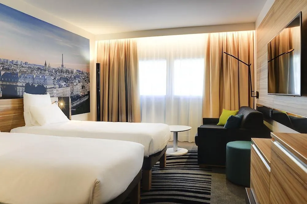 Novotel 14 Porte D'orleans 4* Paryż