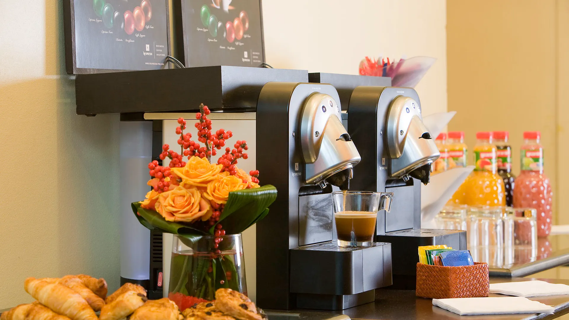 Hotel Novotel 14 Porte D'orleans 4*