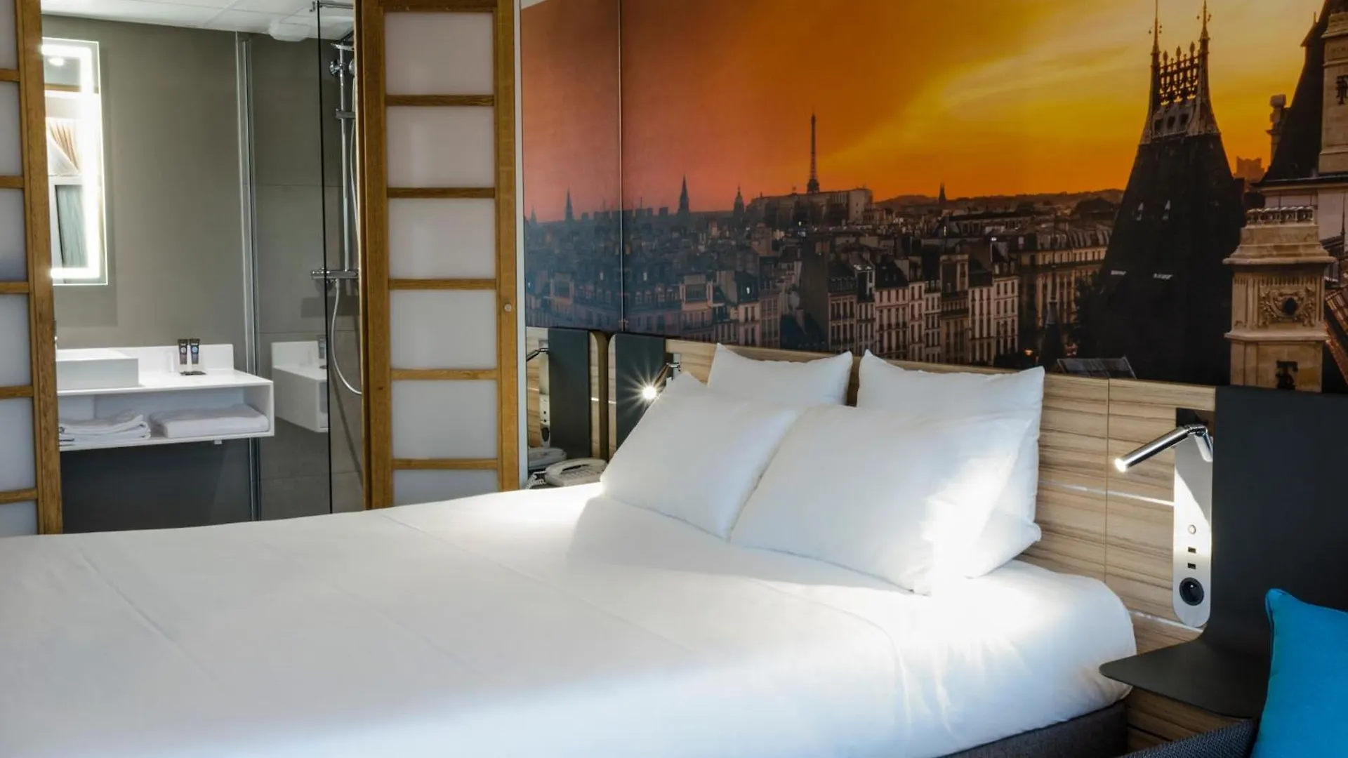 Novotel 14 Porte D'orléans Hotel