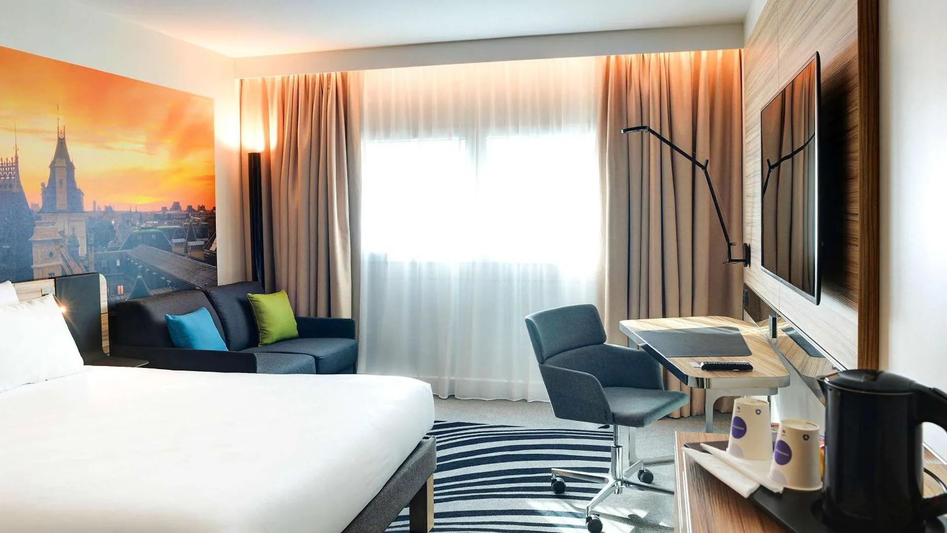 Novotel 14 Porte D'orléans Hotel