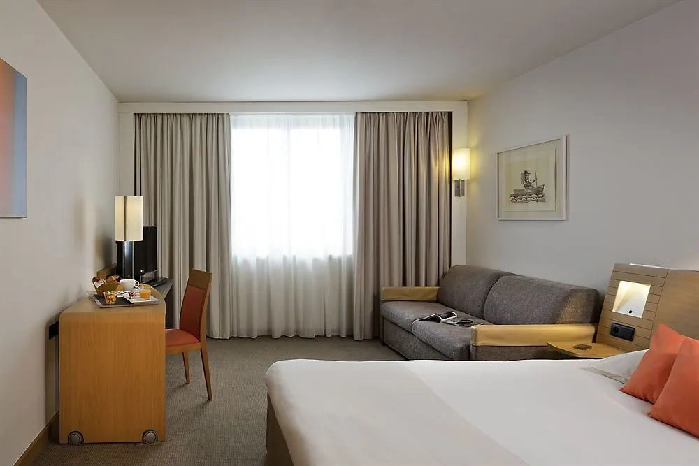 Hotel Novotel 14 Porte D'orléans Parigi