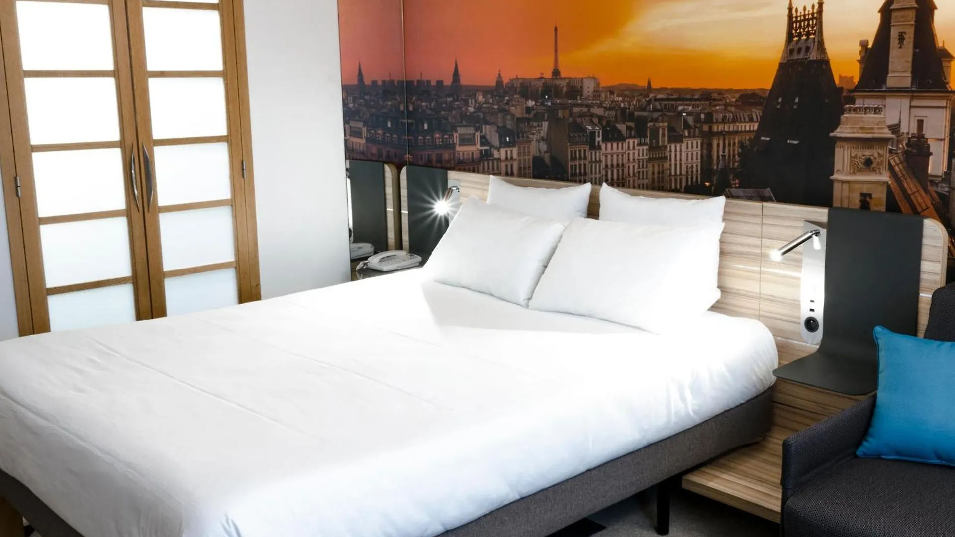 Novotel 14 Porte D'orleans 4*